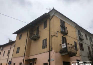 Appartamento in vendita a Lauriano